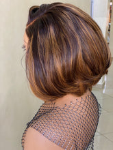 Load image into Gallery viewer, Layered 5x5 8" Human Hair Wig - Zahra