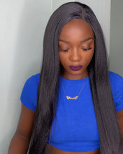 Load image into Gallery viewer, Straight 30&quot; Lace Front Wig Akila
