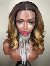 Load image into Gallery viewer, Wavy Lace Front Wig - Jimena