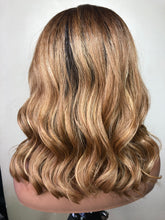 Load image into Gallery viewer, Wavy Lace Front Wig - Jimena