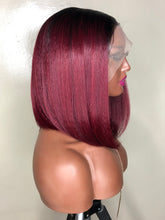 Load image into Gallery viewer, Middle Part 14&quot; Lace Wig Paula
