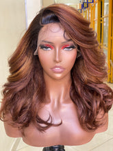 Load image into Gallery viewer, Wavy 16&quot; Lace Front Wig - Sarika
