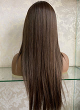 Load image into Gallery viewer, Straight 20&quot; Lace Front Wig Hanna
