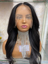 Load image into Gallery viewer, Wavy 20&quot; Lace Front Wig Bella
