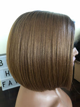 Load image into Gallery viewer, Straight 8&quot; Bob Wig Dora
