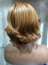 Load image into Gallery viewer, Wavy Lace Front Bob Wig Sally
