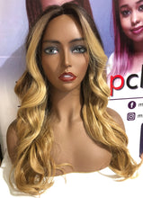 Load image into Gallery viewer, Wavy Lace Front Wig Cece
