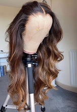 Load image into Gallery viewer, 13x4 14&quot; Body Wave Wig Dakota
