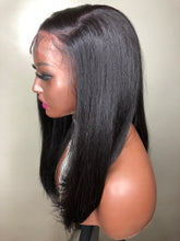 Load image into Gallery viewer, Straight 13x4 Lace Frontal Wig Lorraine
