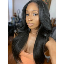 Load image into Gallery viewer, Wavy 20&quot; Lace Front Wig Bella
